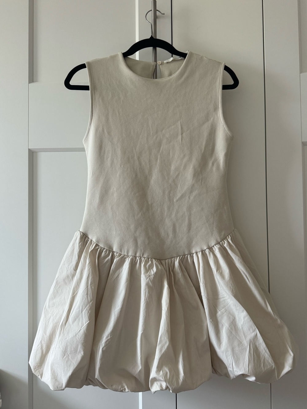 Cream Bubble Hem Sleeveless Dress